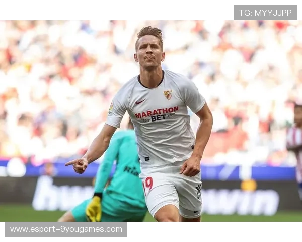 塞维利亚奥坎波斯急停抽射制造惊叹——技巧与美学在绿茵场的对话